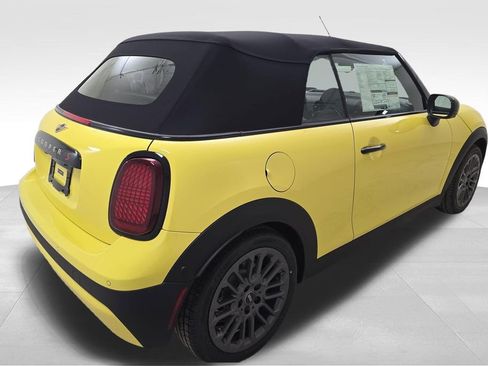 New 2026 MINI Cooper S image 9