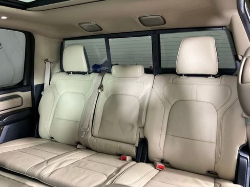 Used 2020 RAM 1500 Limited image 16