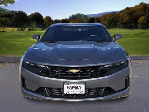Used 2021 Chevrolet Camaro LT image 2