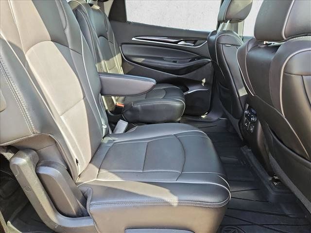 Used 2019 Buick Enclave Avenir w/ Avenir Technology Package FWD image 23