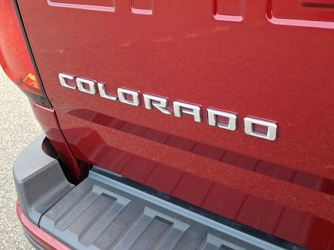 Used 2021 Chevrolet Colorado LT w/ LT Convenience Package image 38