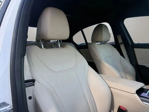Used 2020 BMW 330i xDrive Sedan w/ Convenience Package AWD/4WD image 9