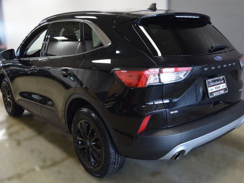 Certified 2022 Ford Escape SE w/ Convenience Package AWD/4WD image 4