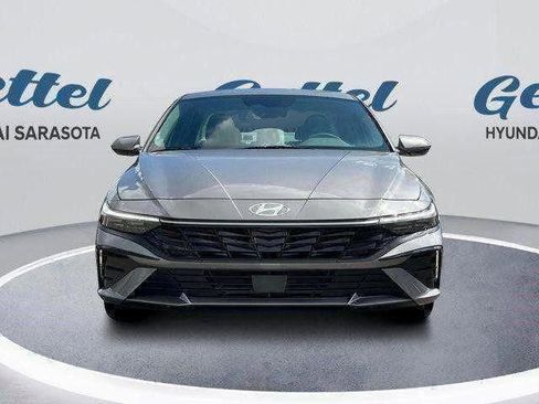 New 2025 Hyundai Elantra SEL w/ Cargo Package image 12