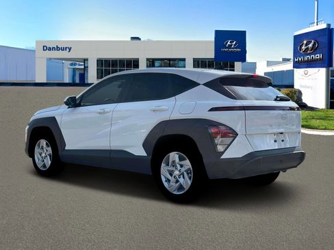 New 2026 Hyundai Kona SE image 4