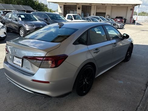 Certified 2025 Honda Civic Sport image 7