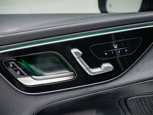 Certified 2025 Mercedes-Benz GLC 350e 4MATIC image 19