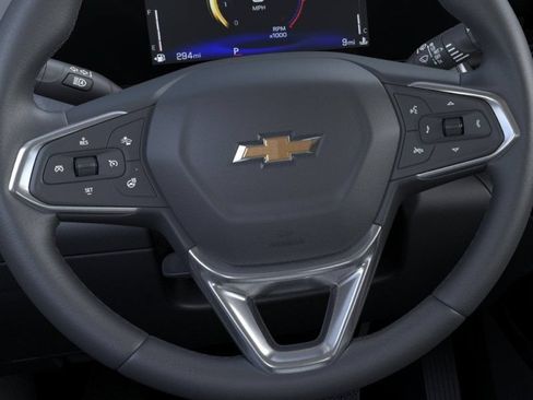 New 2026 Chevrolet Trax LT w/ LT Convenience Package FWD image 19