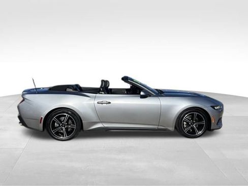 Used 2024 Ford Mustang Premium image 34