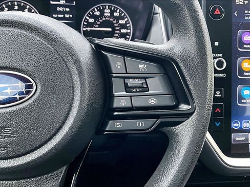 Used 2024 Subaru Crosstrek 2.0i Premium image 24