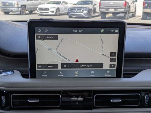 Certified 2021 Lincoln Aviator Reserve w/ Equipment Group 201A RWD image 29