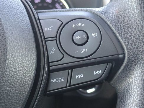 Used 2019 Toyota RAV4 XLE image 33