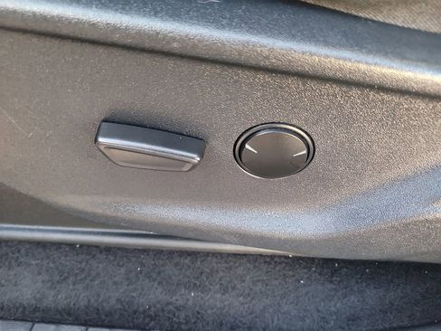 Used 2023 Ford F150 XLT image 17