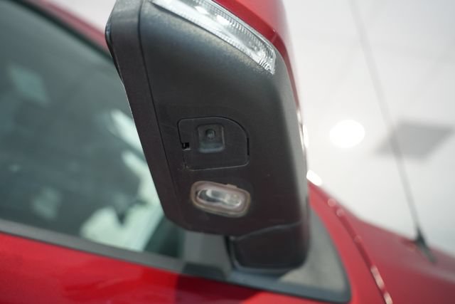 Used 2019 Ford F150 Lariat AWD/4WD image 9