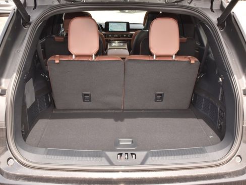 New 2025 Lincoln Aviator Reserve w/ Equipment Group 201A image 34