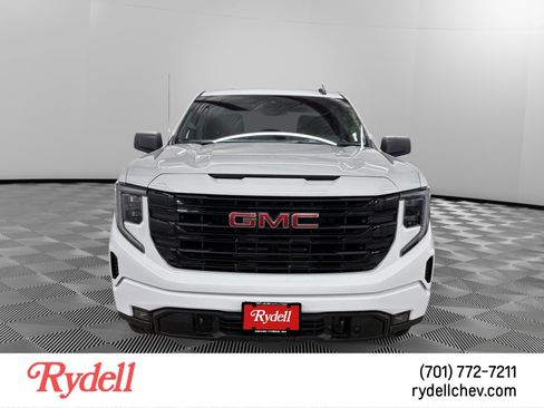 Used 2025 GMC Sierra 1500 Elevation AWD/4WD image 8