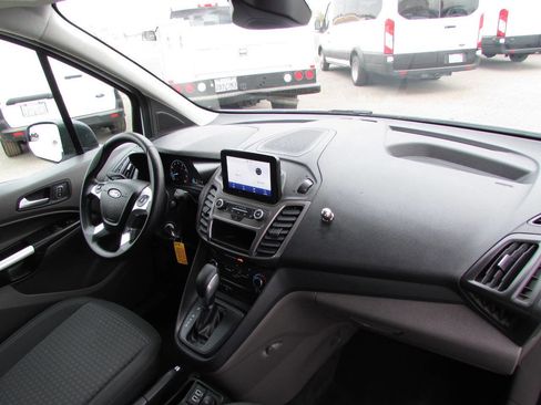 Used 2022 Ford Transit Connect XLT w/ CNG/LPG Engine Prep Package image 17