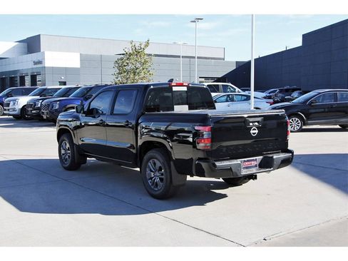 New 2026 Nissan Frontier SV image 3