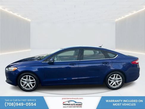 Used 2015 Ford Fusion SE FWD image 9