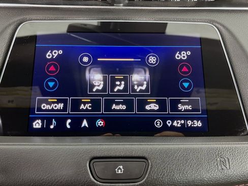 Used 2020 Cadillac XT4 Sport w/ Driver Awareness Package AWD/4WD image 22
