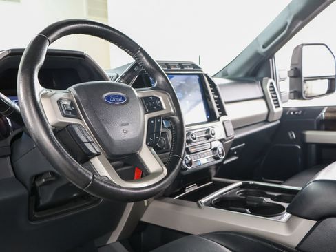Used 2022 Ford F250 Lariat w/ Tremor Off-Road Package AWD/4WD image 24