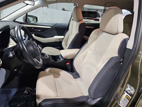 Used 2021 Subaru Outback Premium image 15