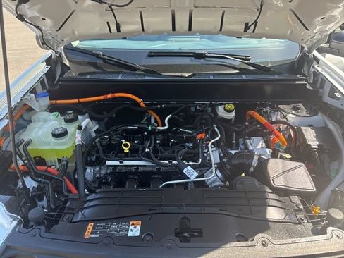 Certified 2024 Ford Maverick XLT FWD image 23