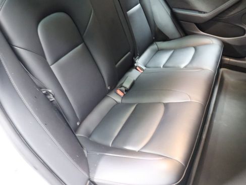 Used 2023 Tesla Model 3 Standard Range RWD image 62