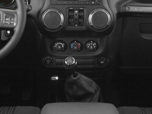 Used 2016 Jeep Wrangler Unlimited Sport w/ Quick Order Package 24S AWD/4WD image 8