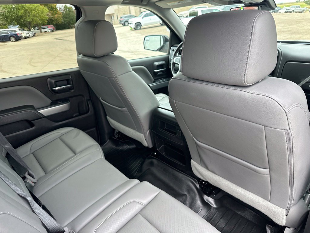 Used 2018 Chevrolet Silverado 1500 LTZ Z71 w/ LTZ Plus Package AWD/4WD image 22