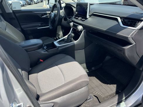 Used 2024 Toyota RAV4 XLE FWD image 29