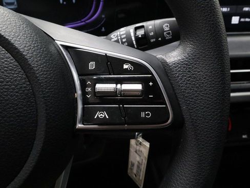 Used 2025 Kia Seltos LX image 29