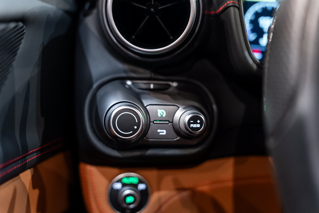 Certified 2022 Ferrari Portofino M RWD image 39
