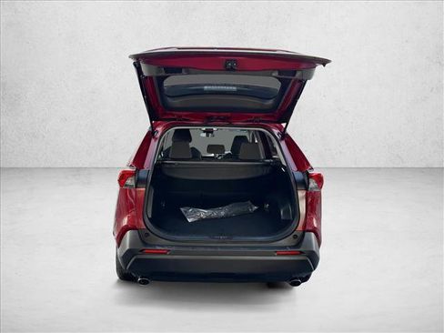 Used 2025 Toyota RAV4 XLE image 7