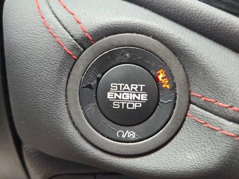 Used 2023 Dodge Durango GT RWD image 33