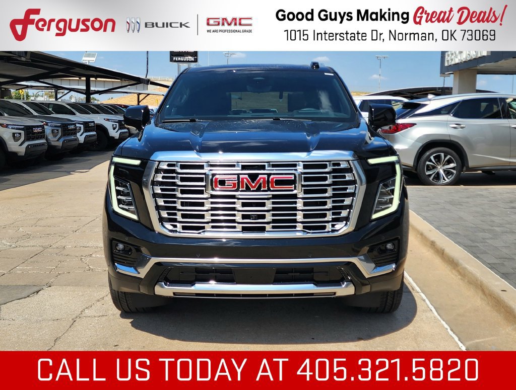 New 2026 GMC Yukon Denali w/ Denali Reserve Package AWD/4WD image 8