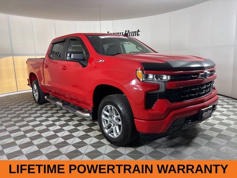 Used 2022 Chevrolet Silverado 1500 RST w/ Z71 Off-Road Package AWD/4WD image 4