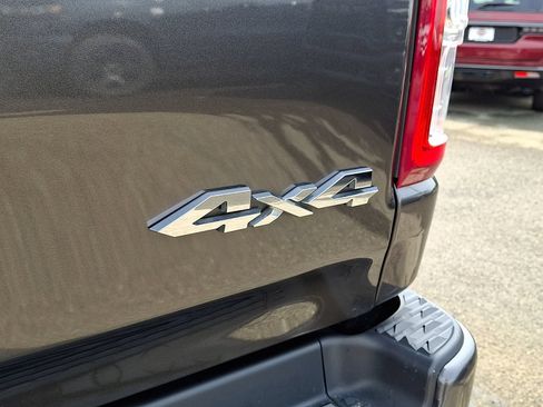 Used 2020 RAM 1500 Big Horn AWD/4WD image 31