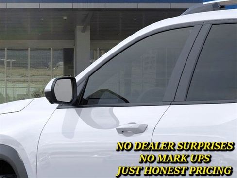 New 2026 Chevrolet Equinox LT w/ Convenience Package II image 12