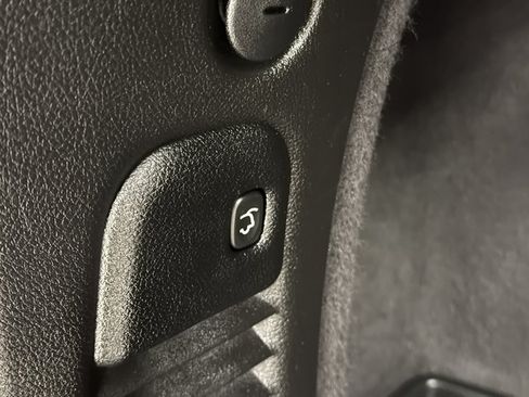 Used 2025 Dodge Durango GT AWD/4WD image 21