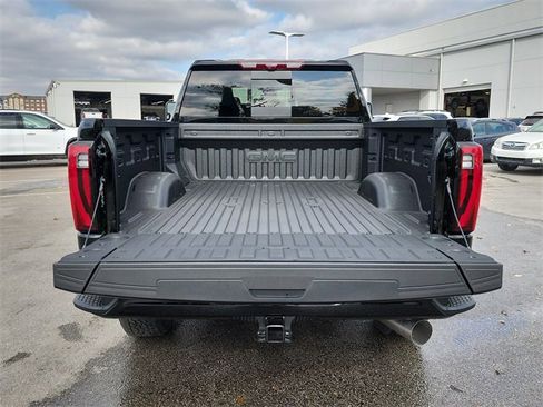 New 2026 GMC Sierra 2500 Denali w/ Denali Reserve Package image 7