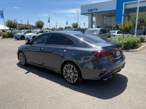 Used 2022 Kia Forte GT w/ GT Technology Package FWD image 5