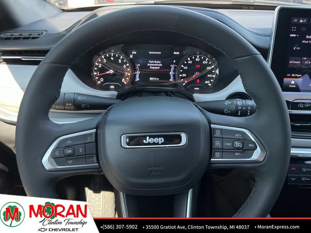 Used 2023 Jeep Compass Limited AWD/4WD image 18