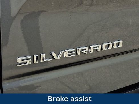 Used 2022 Chevrolet Silverado 1500 RST w/ Convenience Package II AWD/4WD image 33