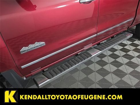 Used 2015 Chevrolet Silverado 2500 High Country image 9