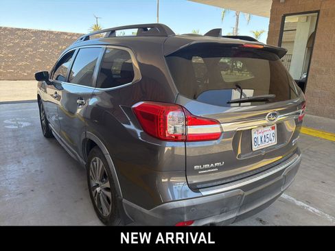Used 2019 Subaru Ascent Touring w/ Popular Package #2A AWD/4WD image 4