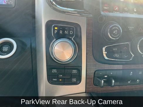 Used 2018 RAM 1500 Laramie w/ Convenience Group AWD/4WD image 17