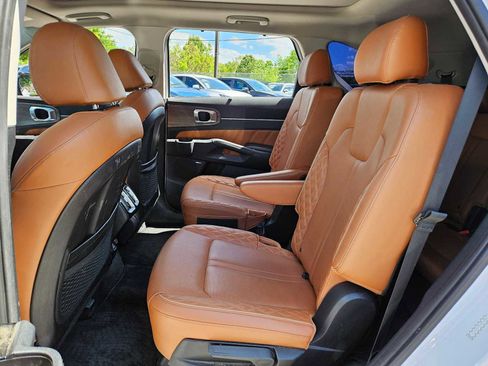 Used 2023 Kia Sorento SX Prestige image 15