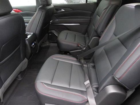 New 2026 Chevrolet Traverse Z71 w/ Enhanced Driving Package image 19