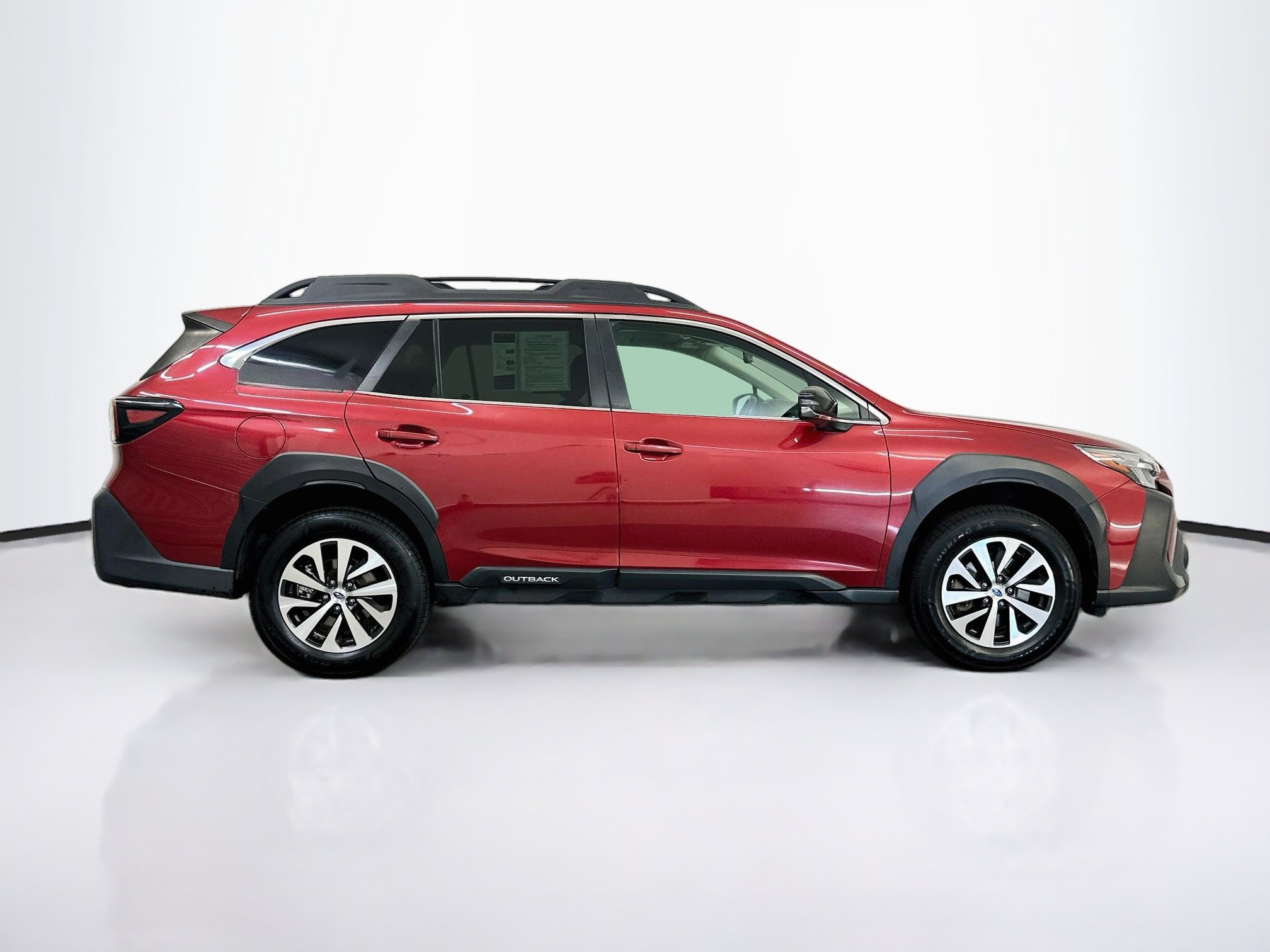 Used 2025 Subaru Outback Premium AWD/4WD image 10